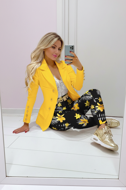 Cambric Boutique Notch Collar Line Art Print Blazer Set