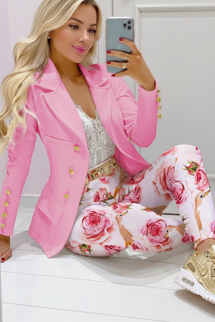 Cambric Boutique Notch Collar Line Art Print Blazer Set